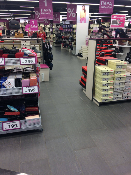 г. Пенза, ул. Кирова, д.73 Кари ТЦ ЦУМ фото 1