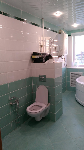 Коттедж с. Бессоновка Пензенский р-н. Керамин Концепт белый и зеленый и стеклянное панно Тайланд фото 1