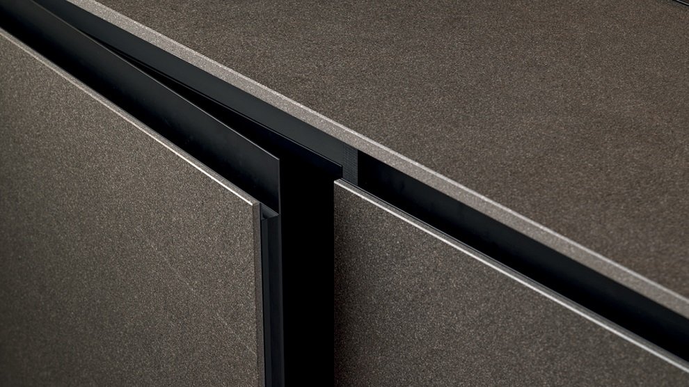 Керамогранит Laminam IN-SIDE Pietra di Cardoso Nero Nat 120x300x5,5 LAMF009447_IT