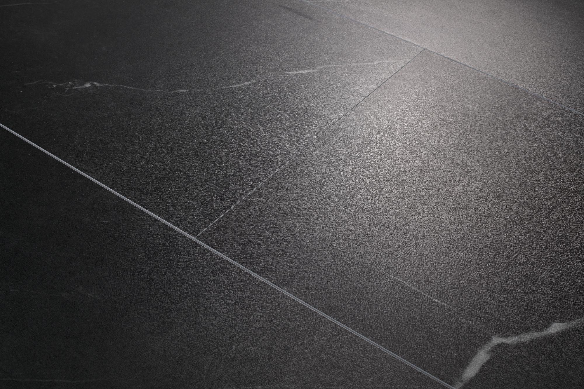 Кварцвиниловая плитка Aqua Floor Stone AF3555SST 610x305 Камень Темный замковый кварц винил напольный